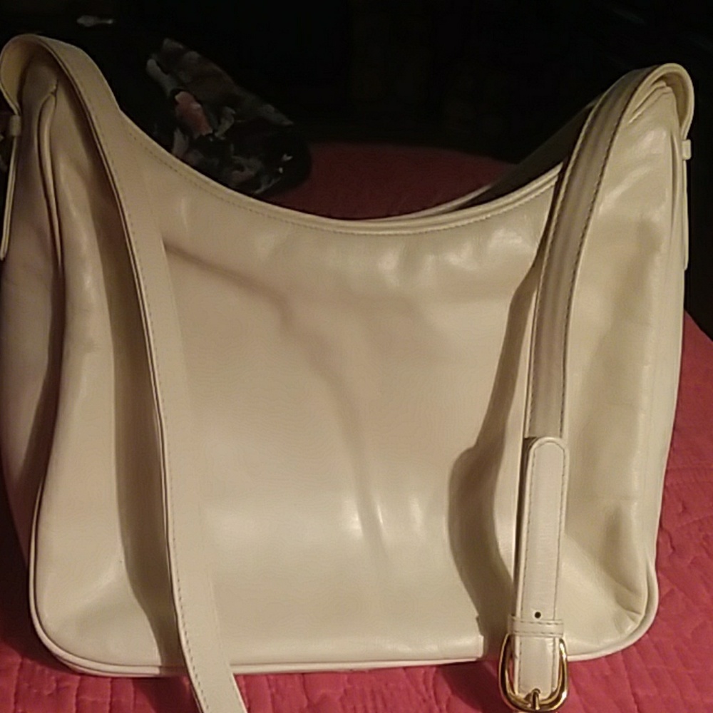 Anne Klein Women's White crossbody handbag - Picture 3 of 5